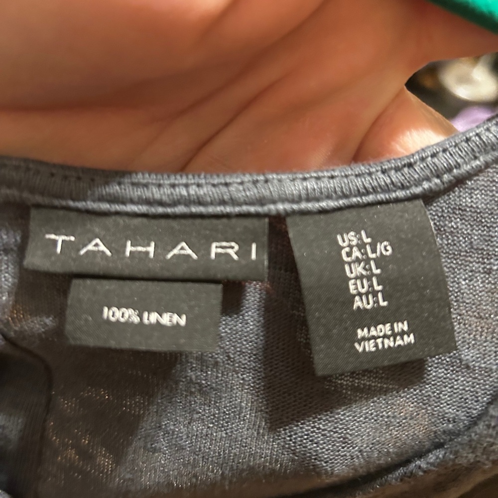 Tahari